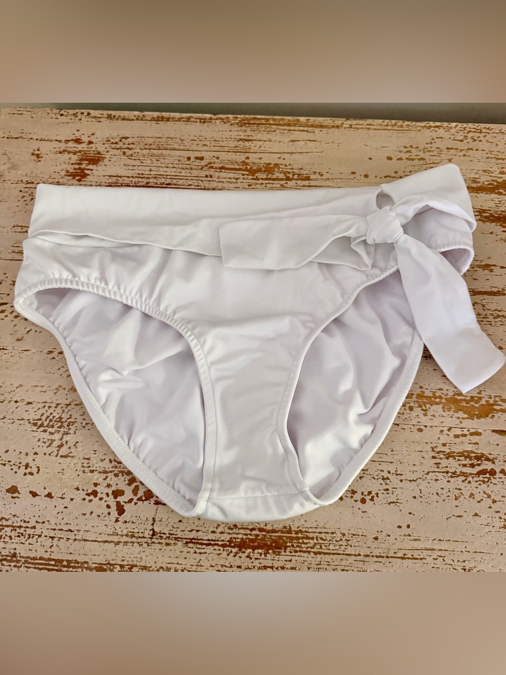 VENUS White Bikini Bottom with Side Tie Detail